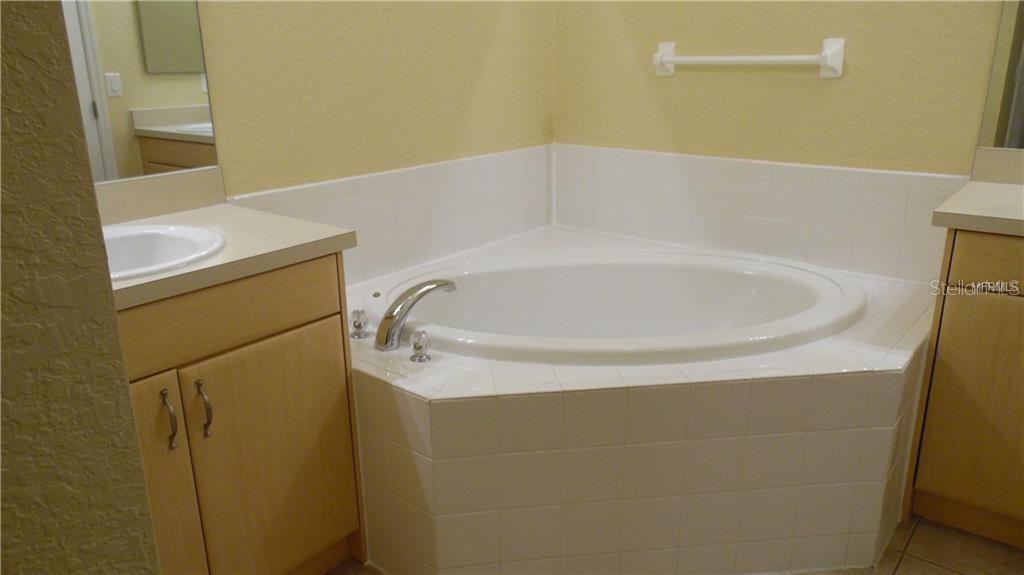 5543 DINUBA AVE, NORTH PORT, FL, 34288