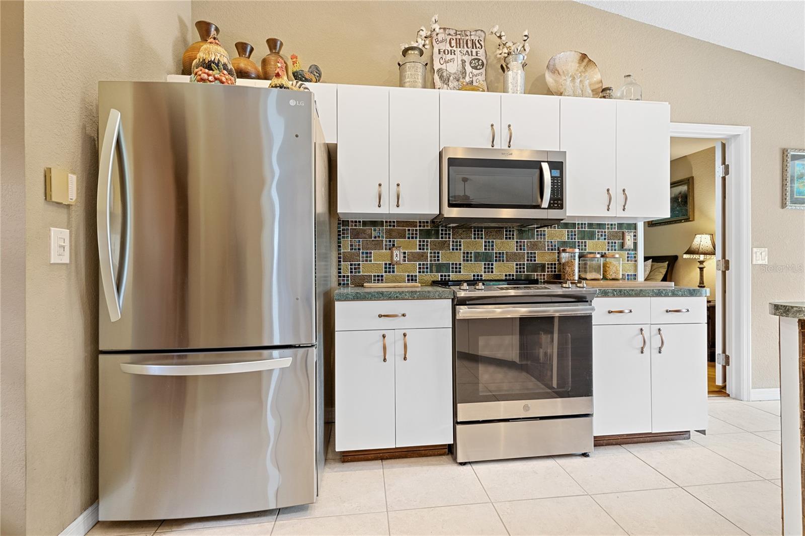 24362 YACHT CLUB BLVD, PUNTA GORDA, FL, 33955