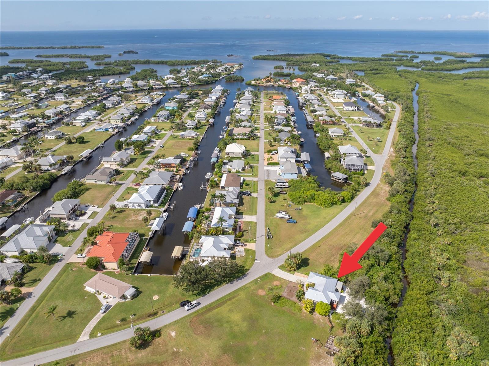 24362 YACHT CLUB BLVD, PUNTA GORDA, FL, 33955