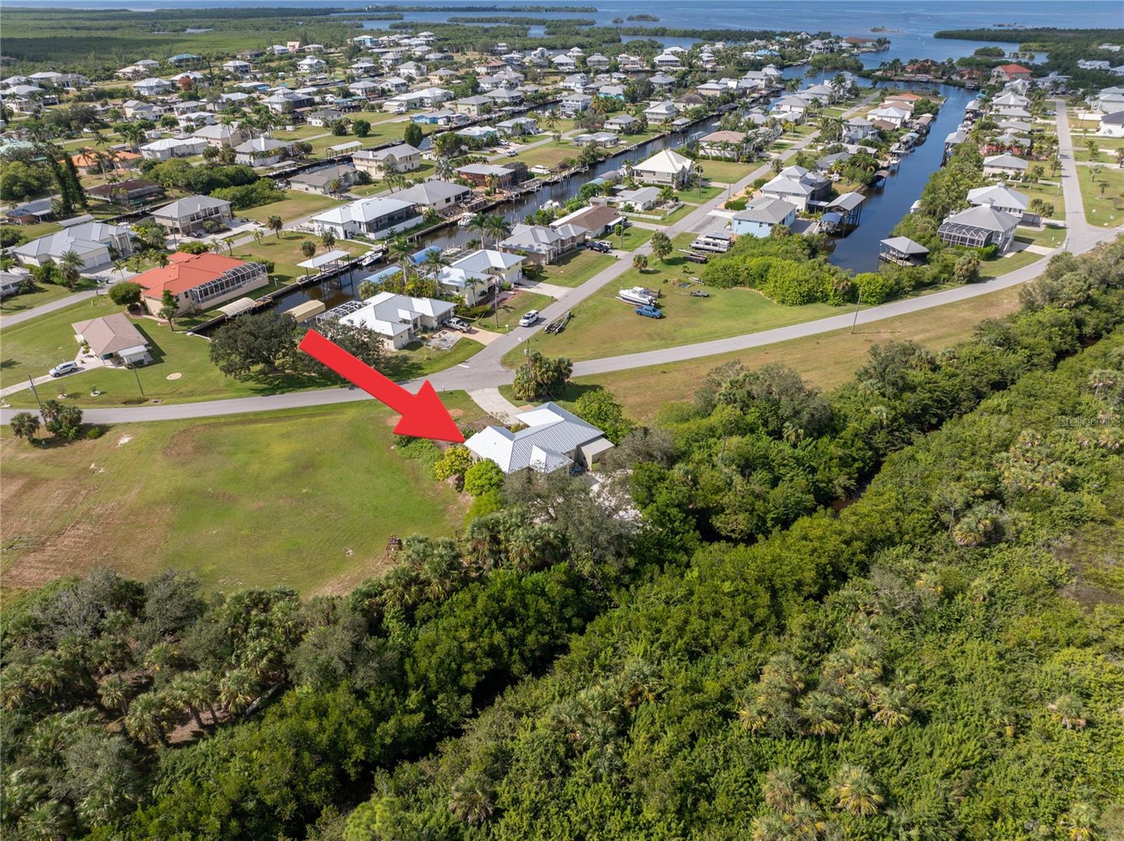 24362 YACHT CLUB BLVD, PUNTA GORDA, FL, 33955