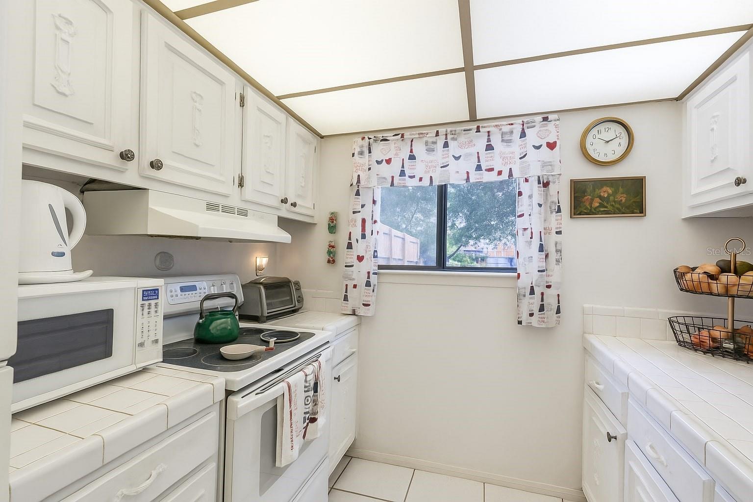 1409 OAK PL #F, APOPKA, FL, 32712