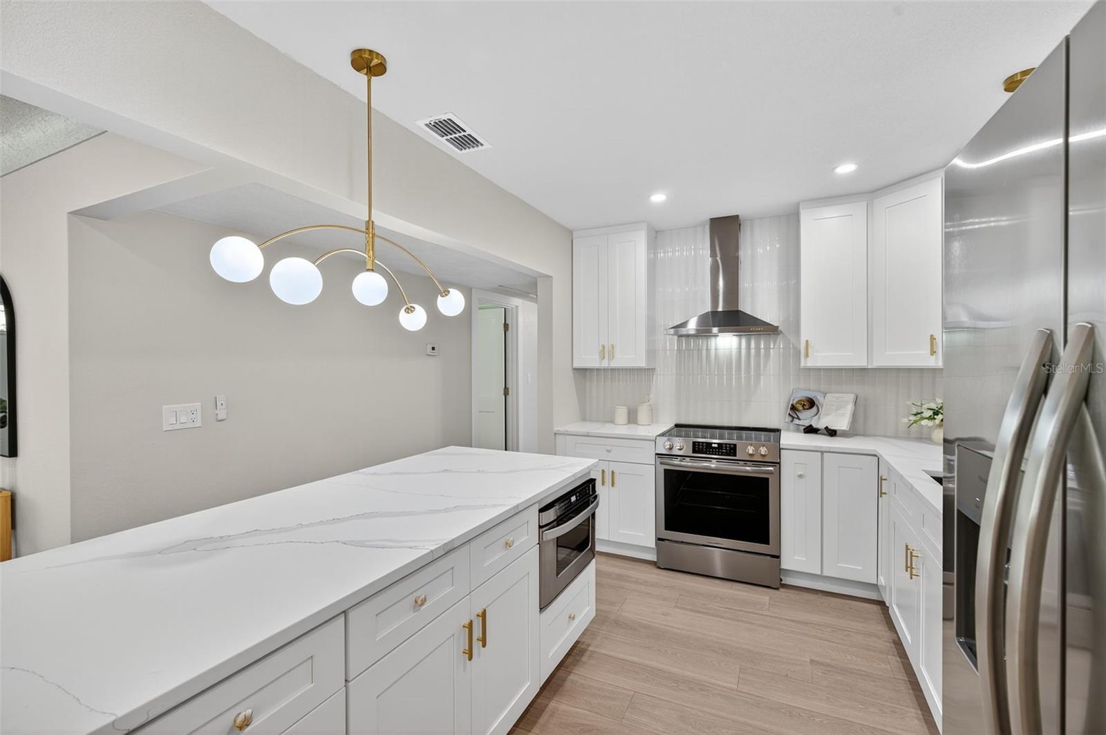 5235 10TH AVE N, ST PETERSBURG, FL, 33710