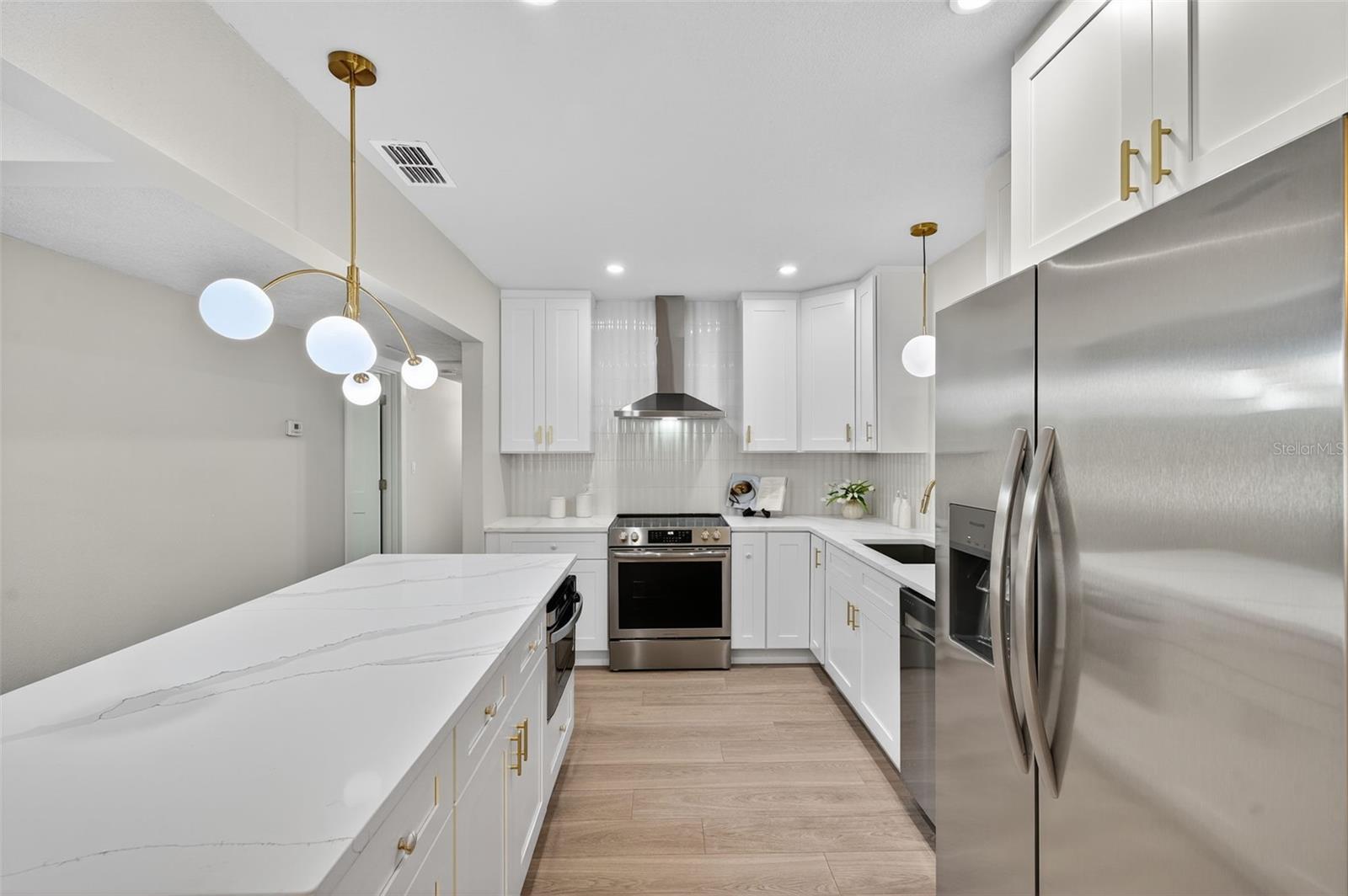 5235 10TH AVE N, ST PETERSBURG, FL, 33710