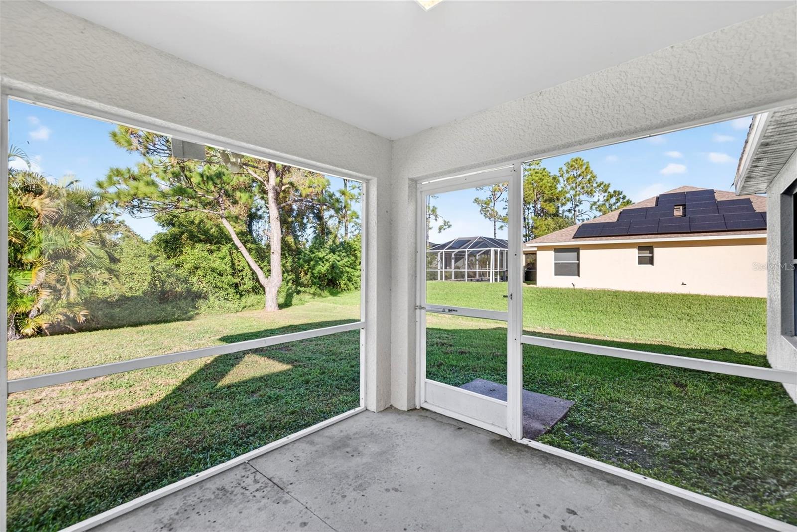 710/712 CREUSET AVE S, LEHIGH ACRES, FL, 33974