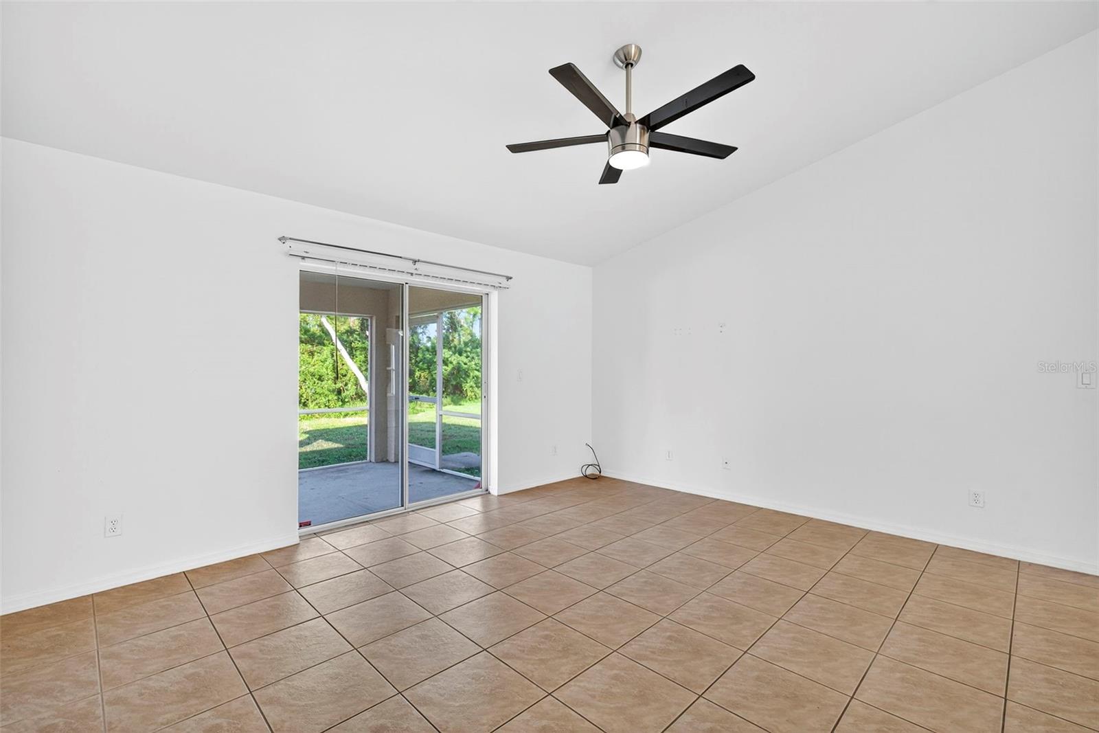 710/712 CREUSET AVE S, LEHIGH ACRES, FL, 33974