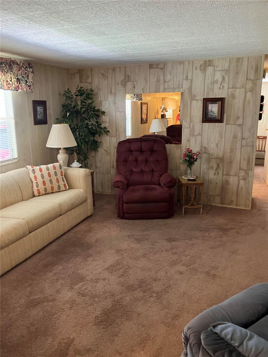 TB8441103 Property Photo