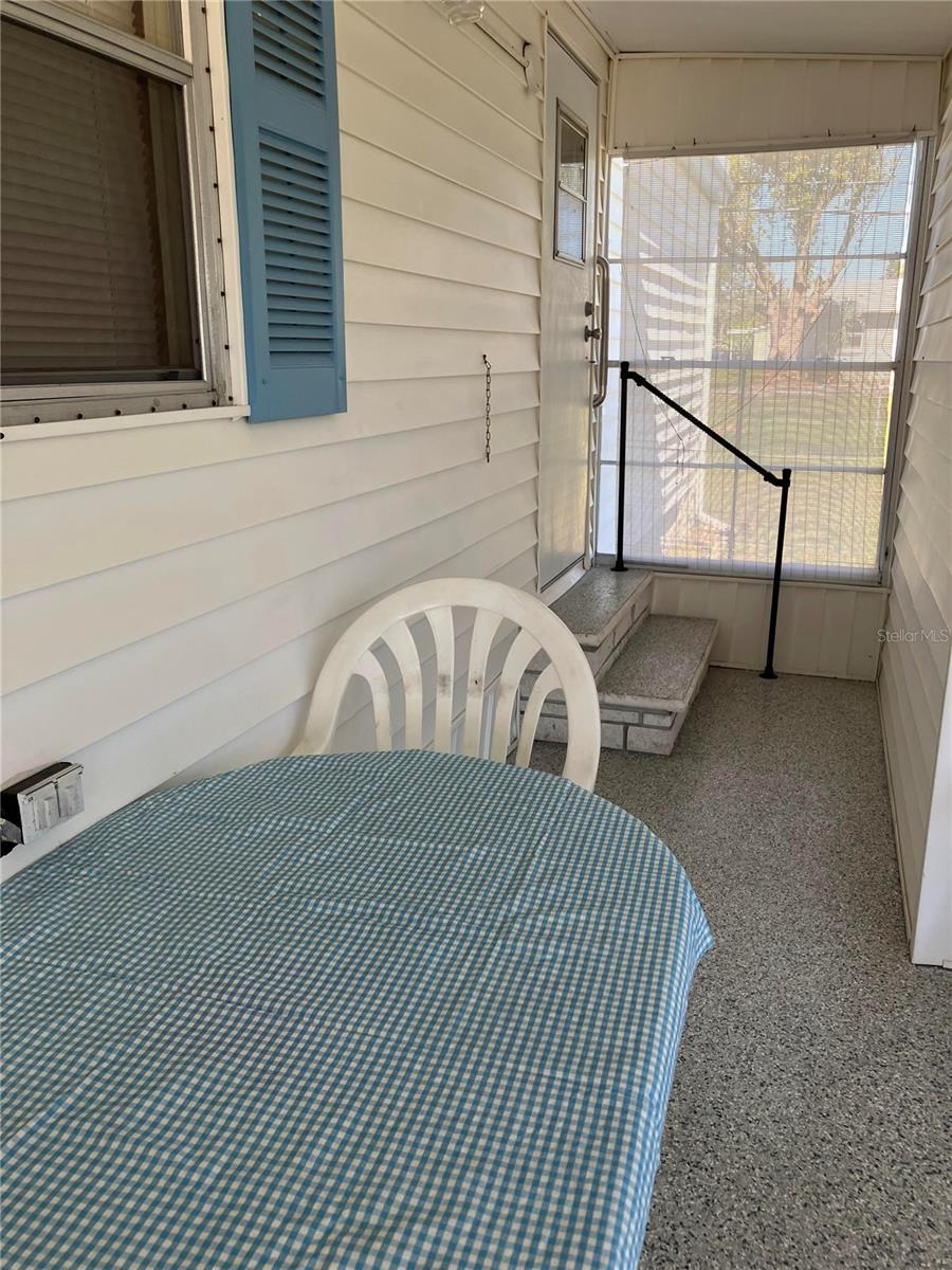 TB8441103 Property Photo