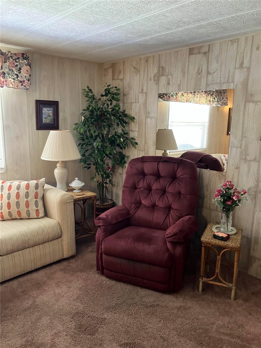 TB8441103 Property Photo