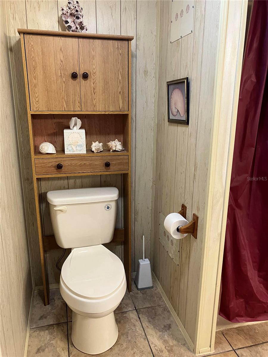 TB8441103 Property Photo