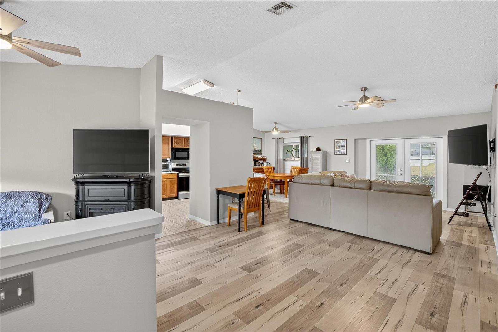 6132 MAGPIE DR, LAKELAND, FL, 33809