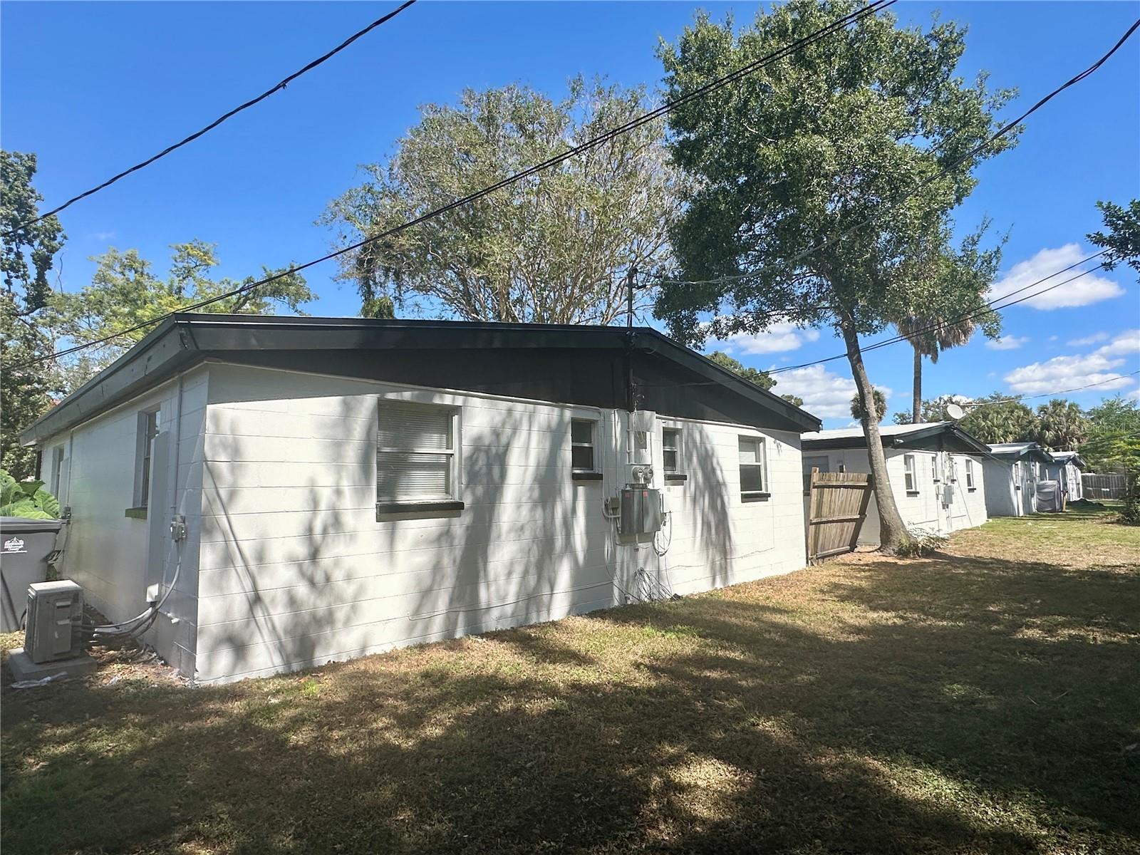 913 E 123RD AVE, TAMPA, FL, 33612