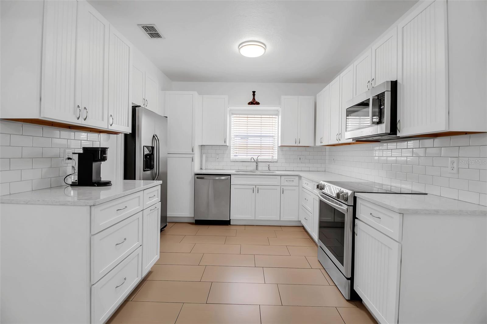 508 HOWARD CT, SARASOTA, FL, 34236