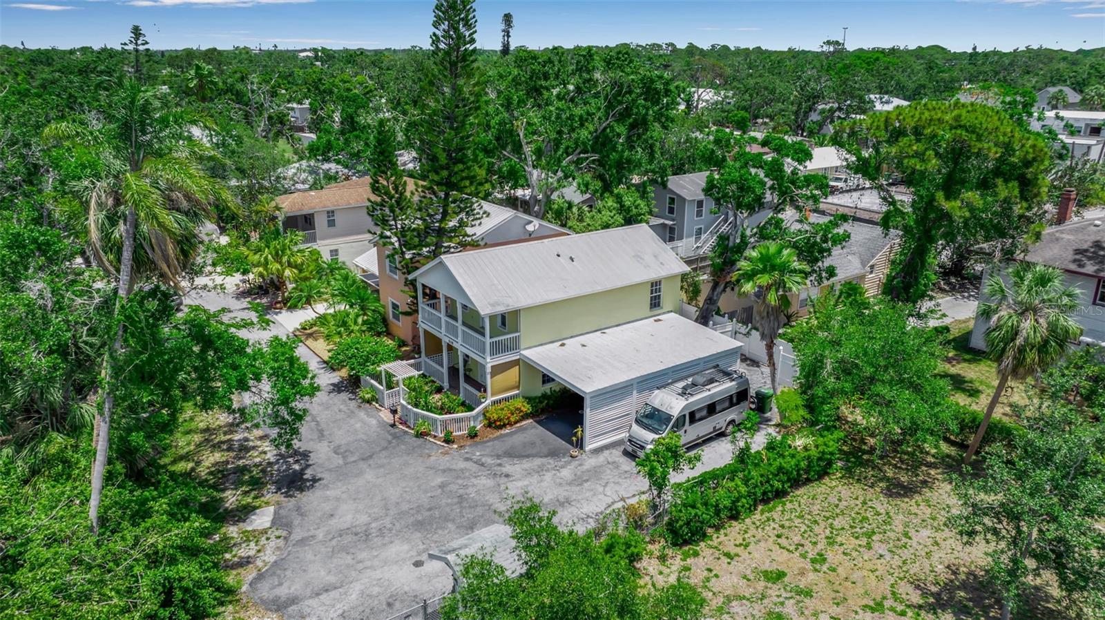 508 HOWARD CT, SARASOTA, FL, 34236