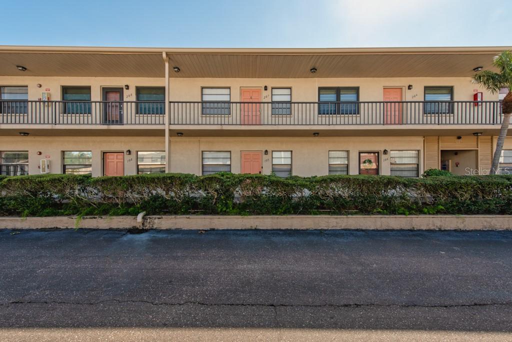 5967 TERRACE PARK DR N #107, ST PETERSBURG, FL, 33709