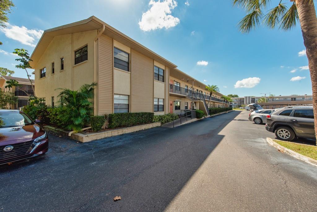 5967 TERRACE PARK DR N #107, ST PETERSBURG, FL, 33709