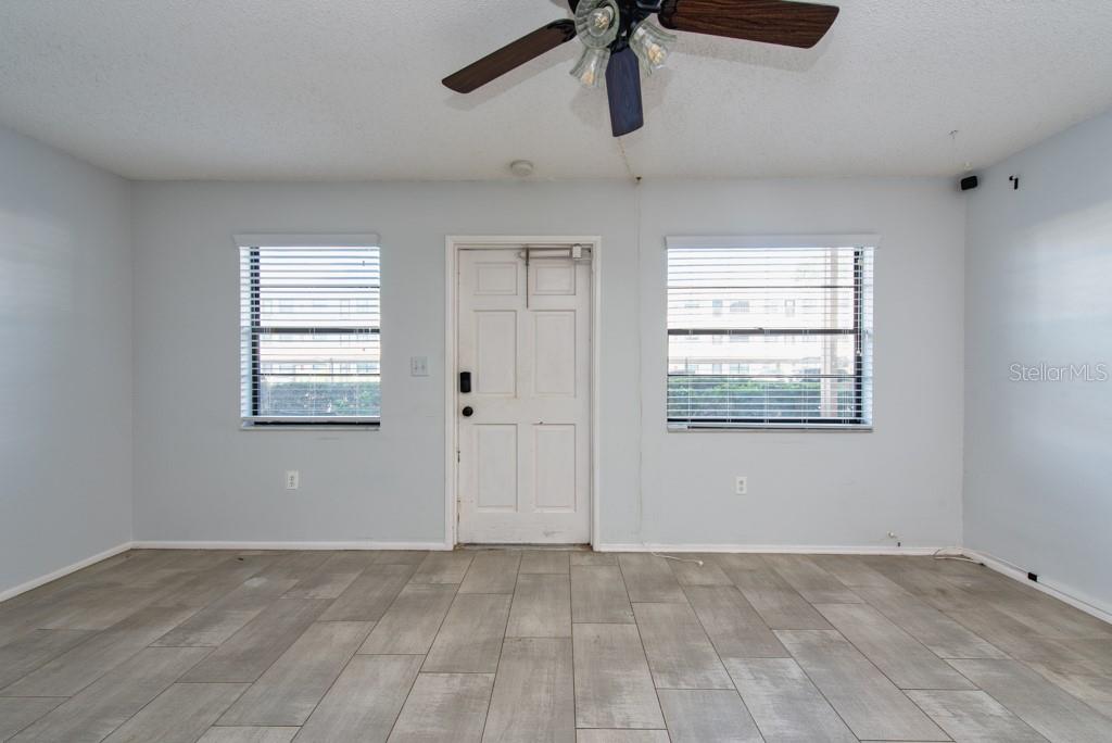 5967 TERRACE PARK DR N #107, ST PETERSBURG, FL, 33709