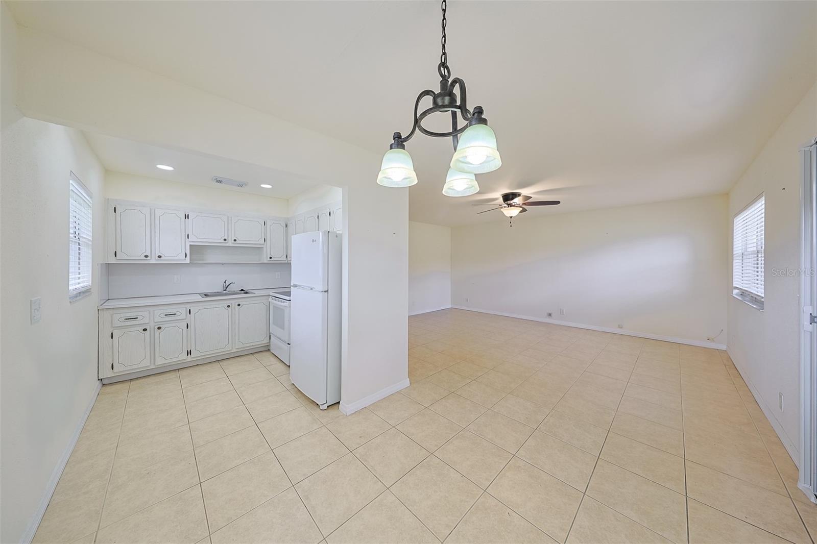 202 BEDFORD ST #72, SUN CITY CENTER, FL, 33573