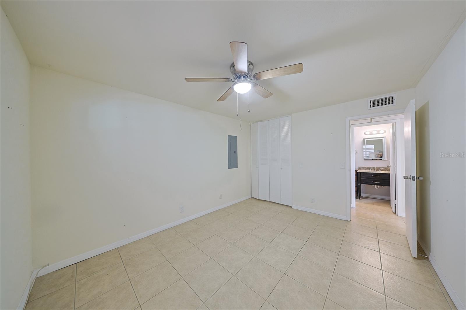 202 BEDFORD ST #72, SUN CITY CENTER, FL, 33573