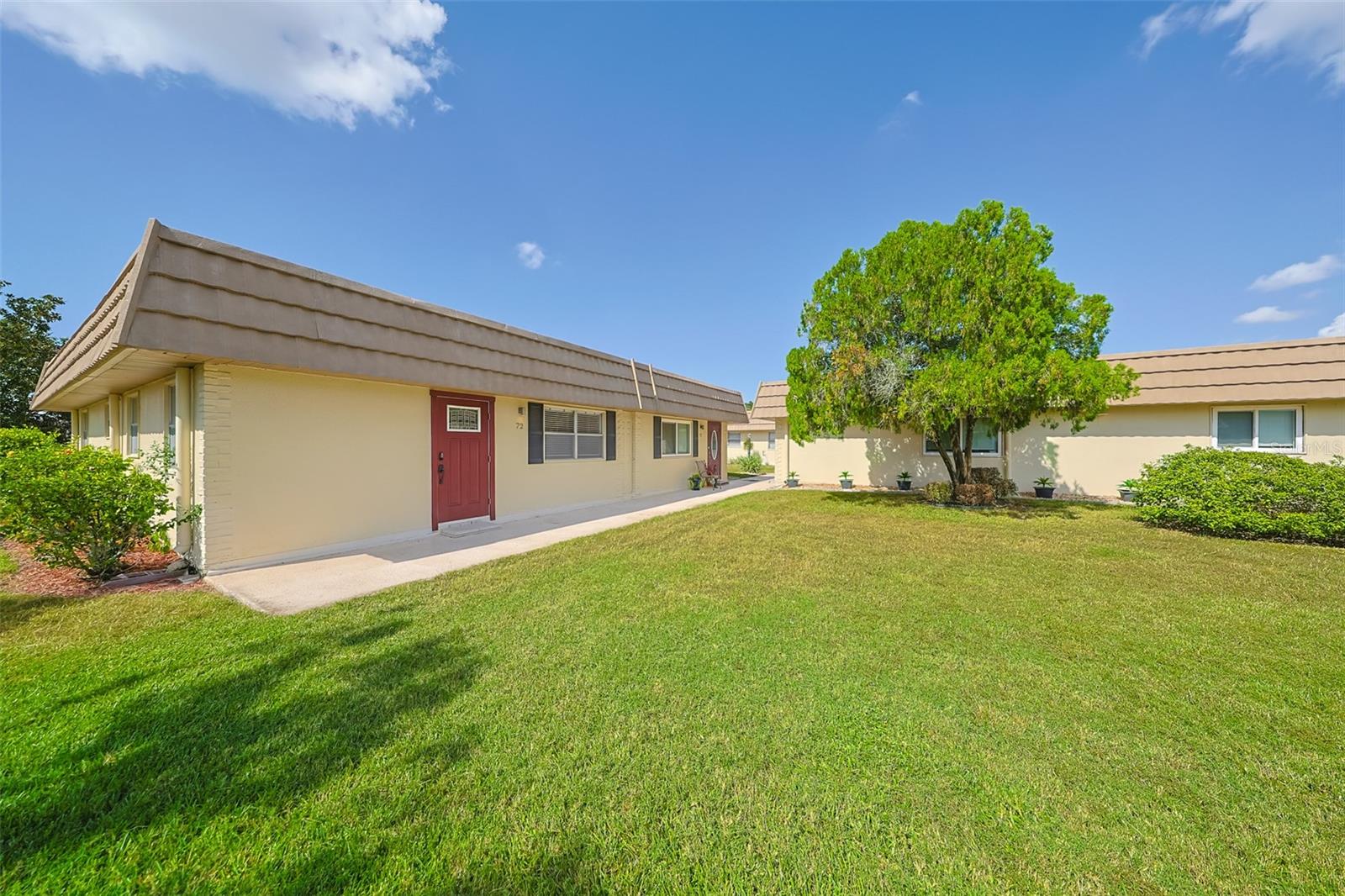 202 BEDFORD ST #72, SUN CITY CENTER, FL, 33573