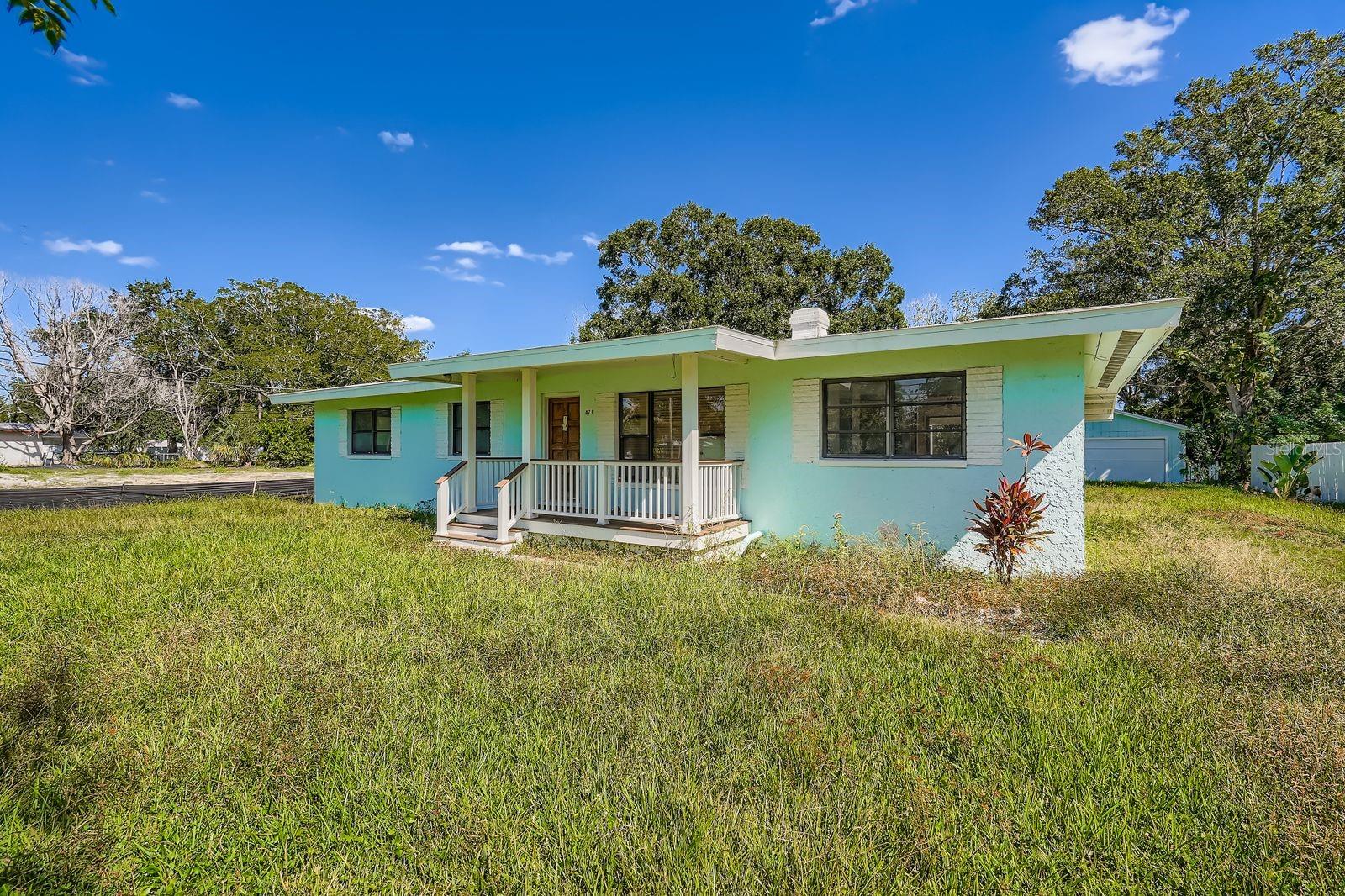 421 SHORE DR E, OLDSMAR, FL, 34677