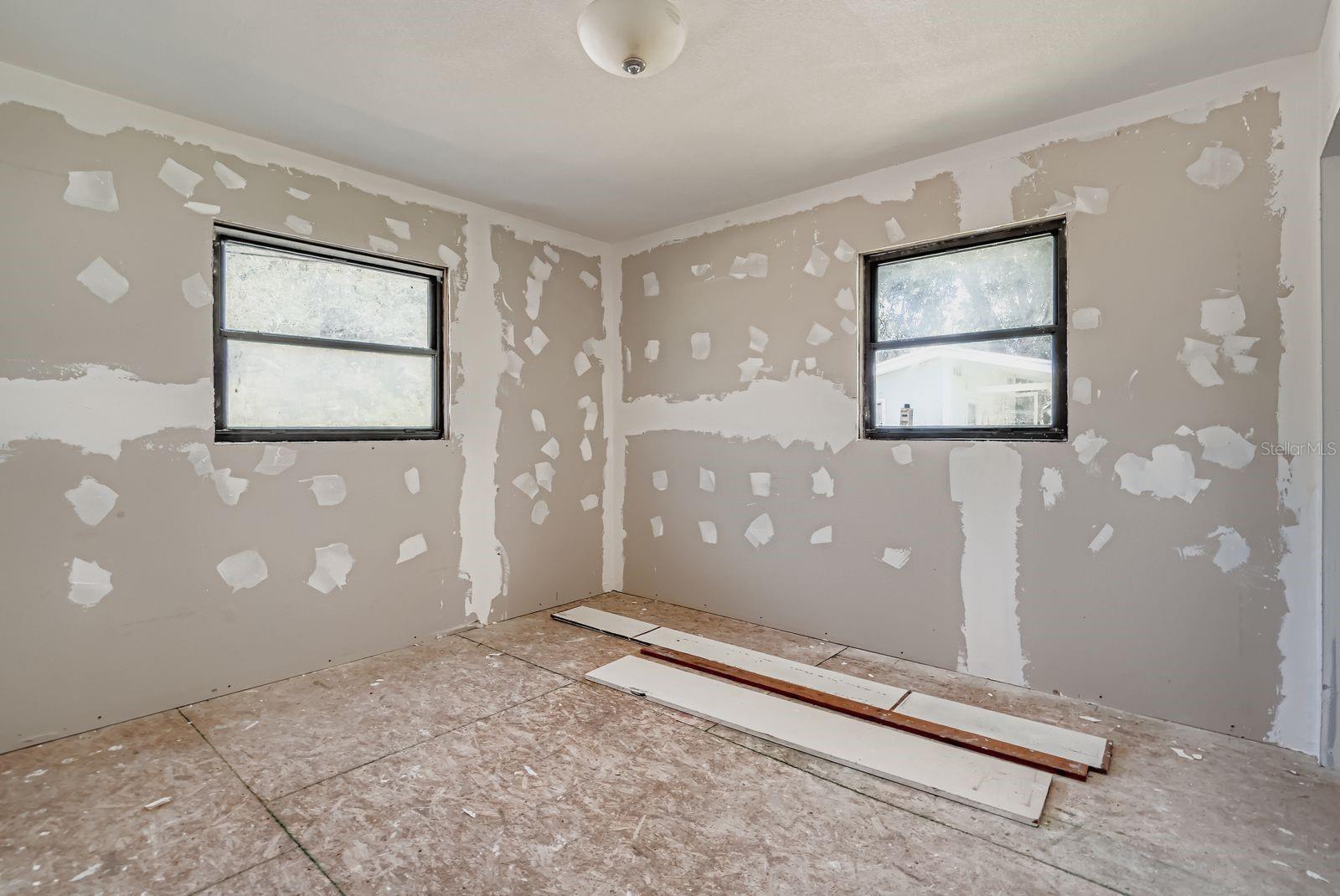 421 SHORE DR E, OLDSMAR, FL, 34677