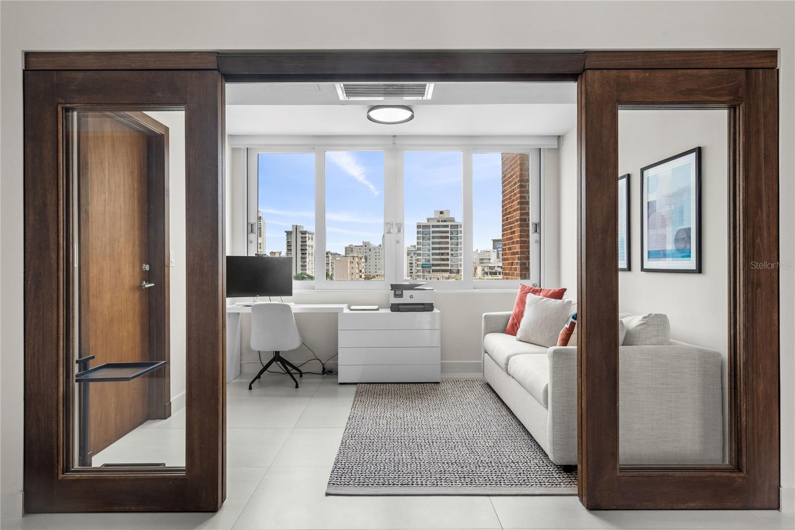 PR9116907 Property Photo