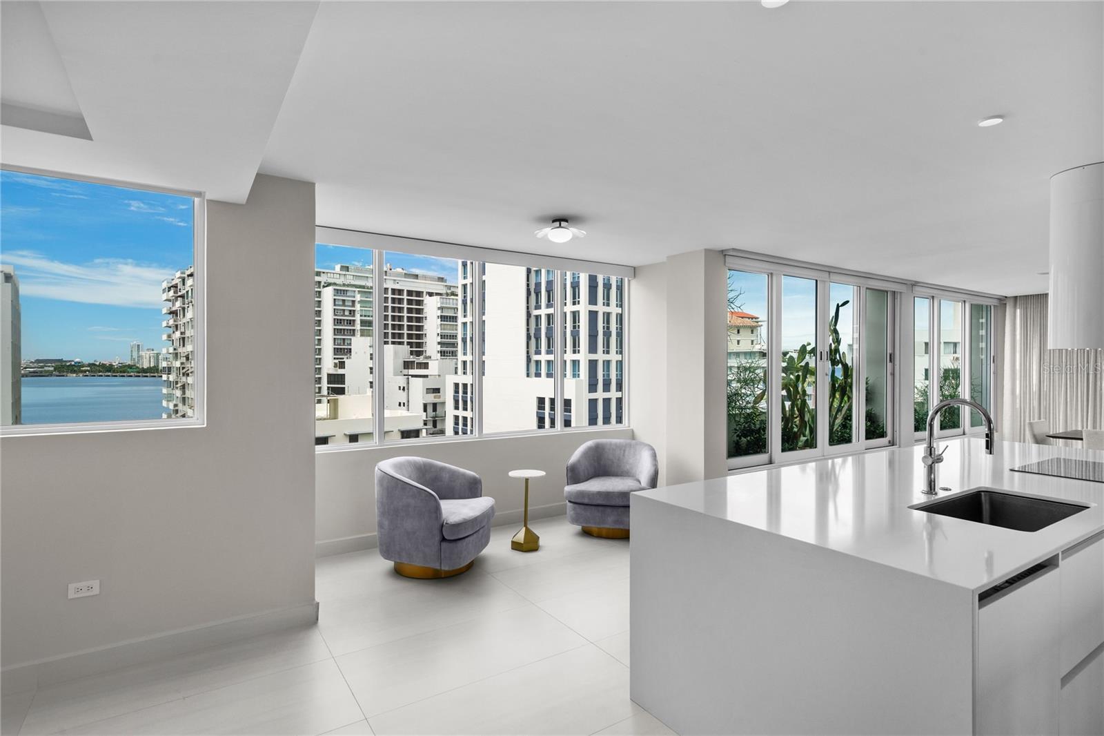 PR9116907 Property Photo