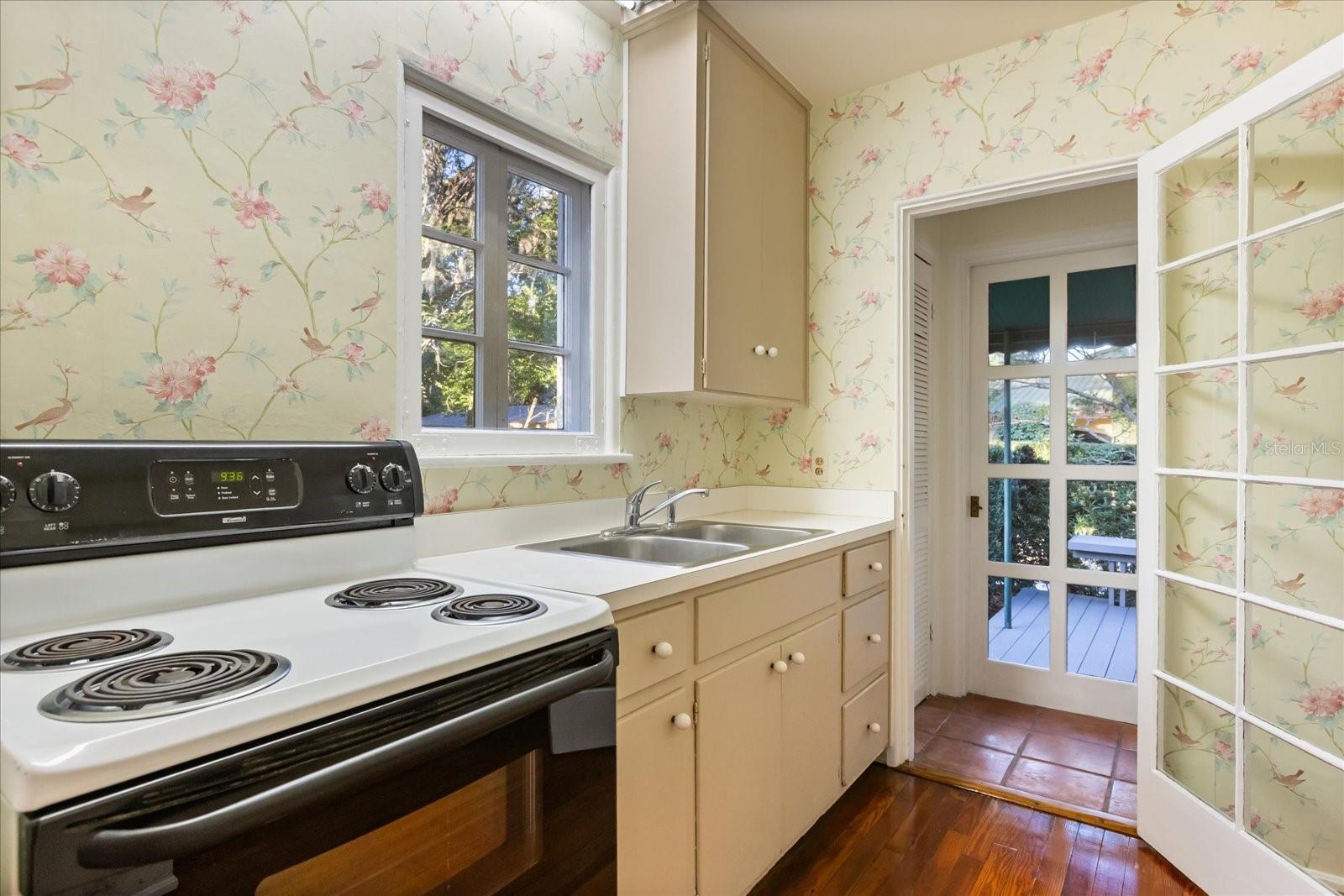 516 HENKEL CIR, WINTER PARK, FL, 32789