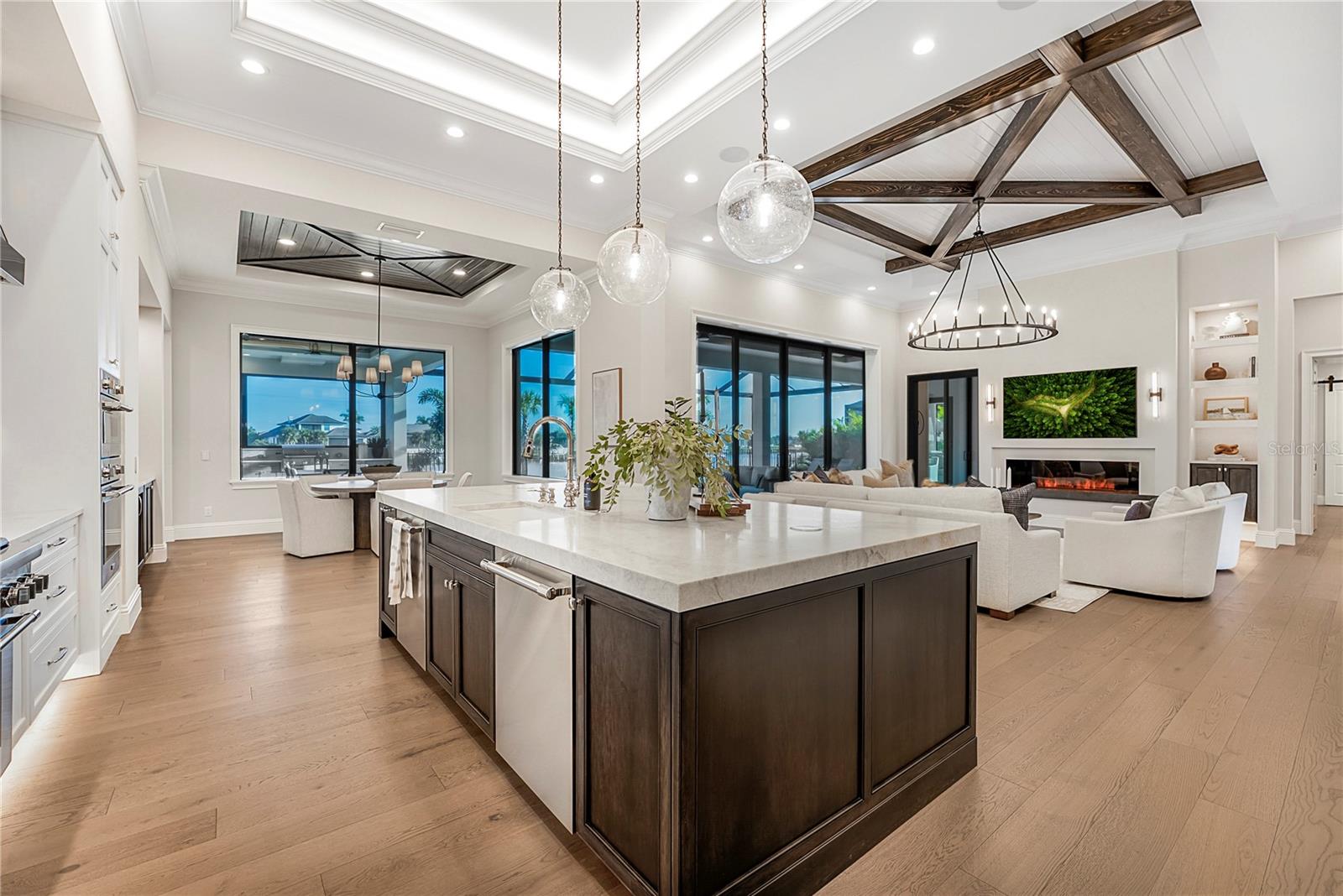 A4669564 Property Photo