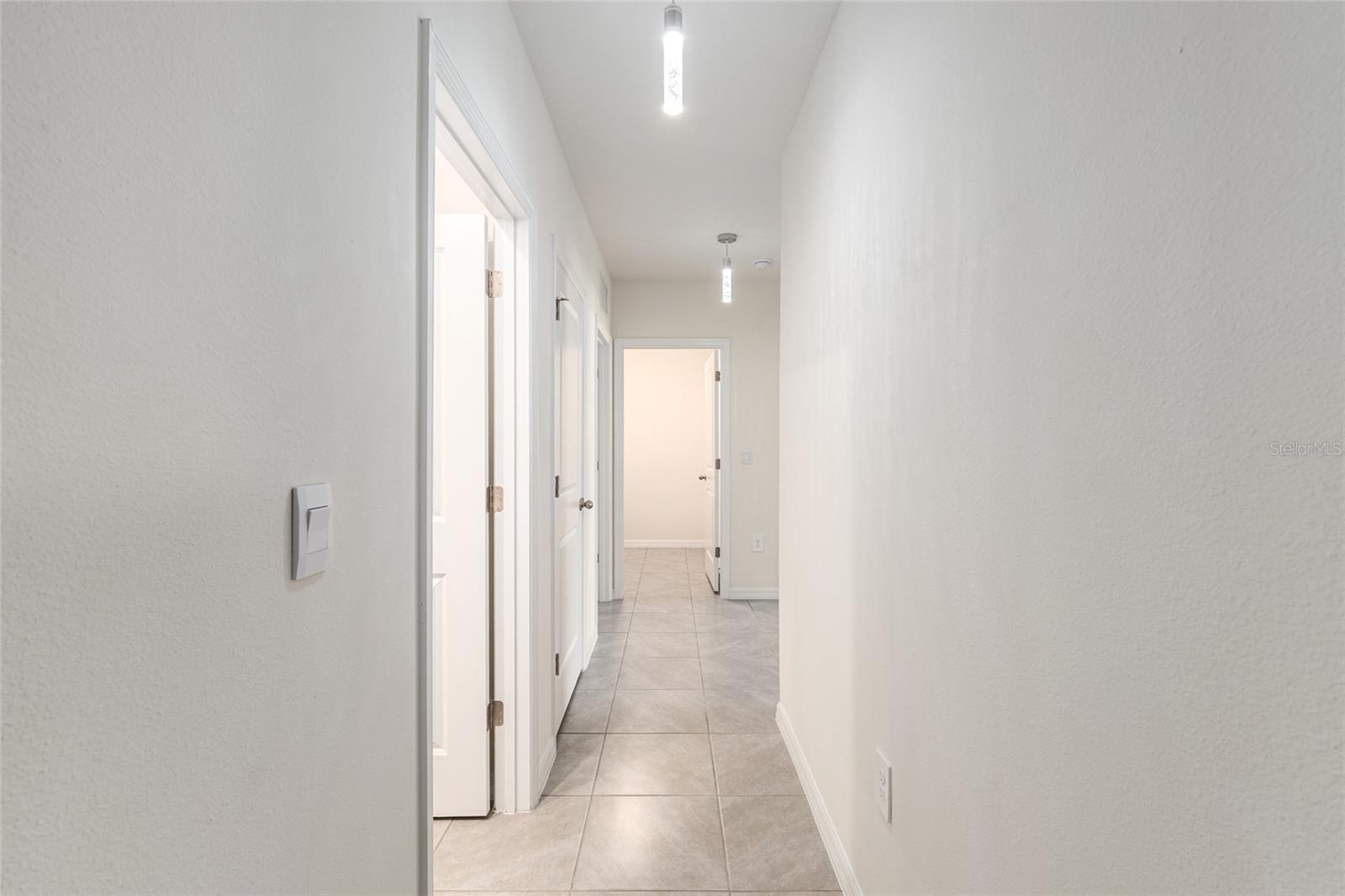 141 HICKORY COURSE CIR, OCALA, FL, 34472