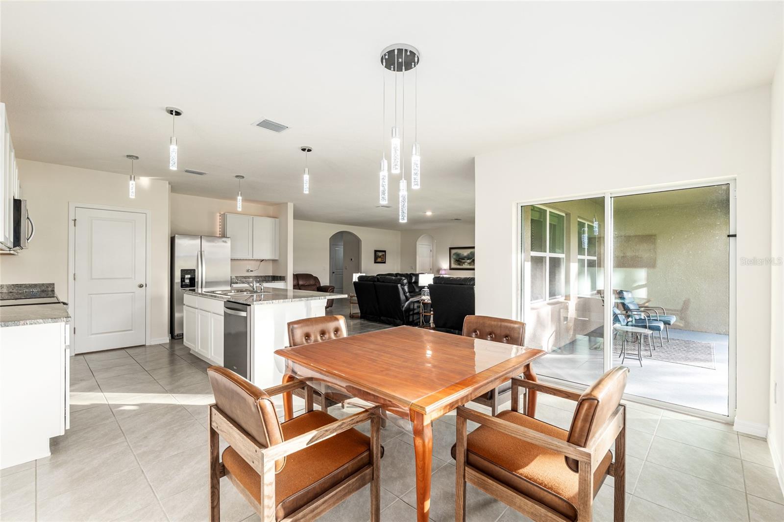 141 HICKORY COURSE CIR, OCALA, FL, 34472