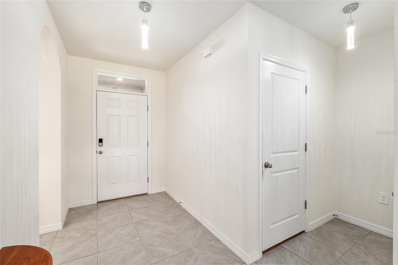 141 HICKORY COURSE CIR, OCALA, FL, 34472