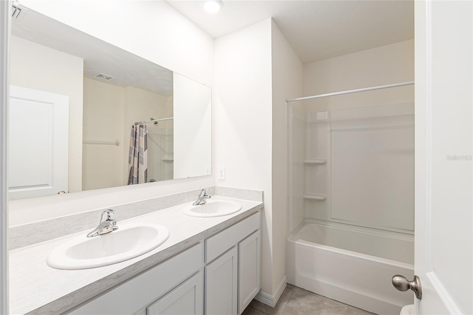 141 HICKORY COURSE CIR, OCALA, FL, 34472