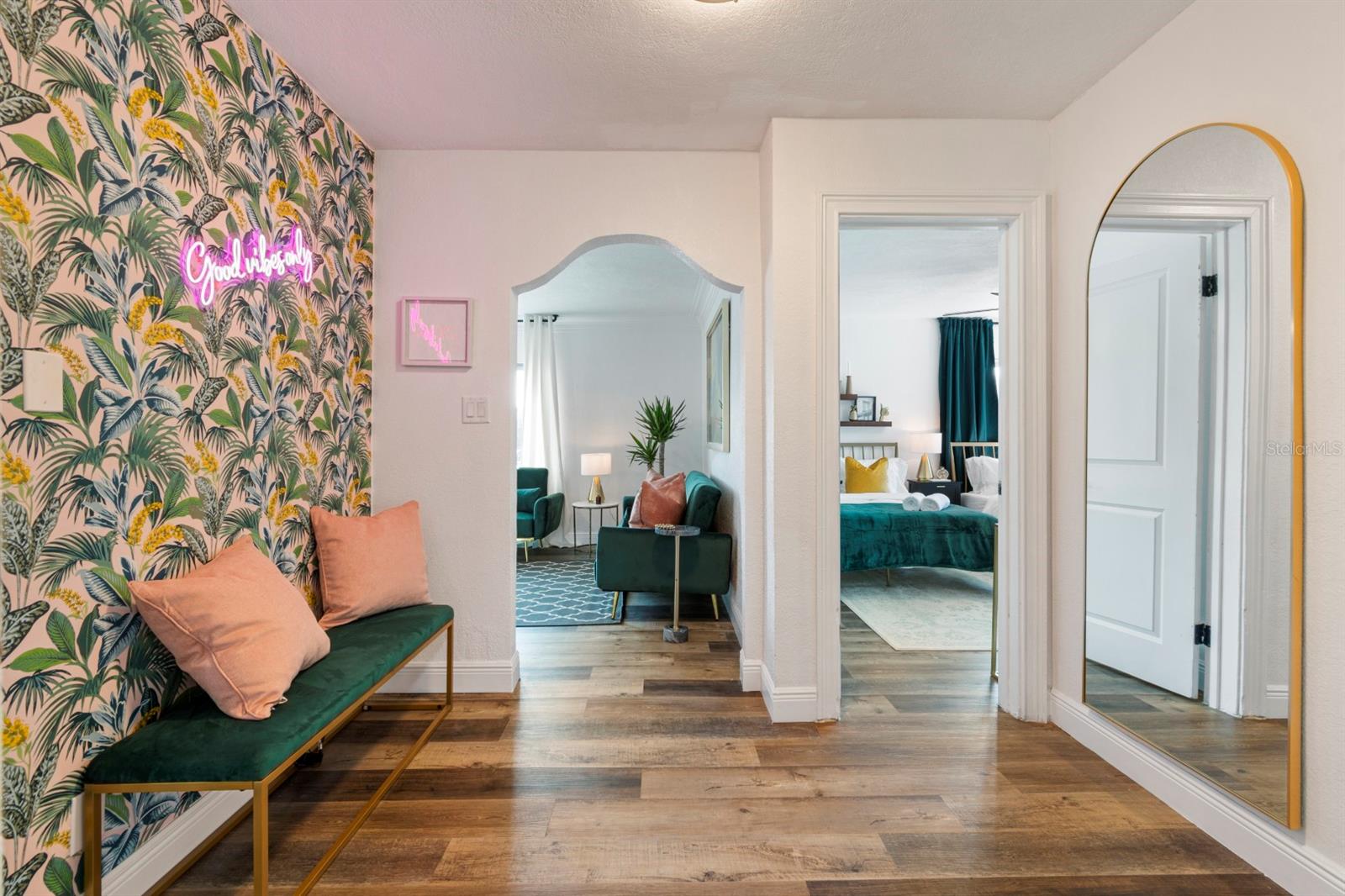 2402 W CYPRESS ST, TAMPA, FL, 33609