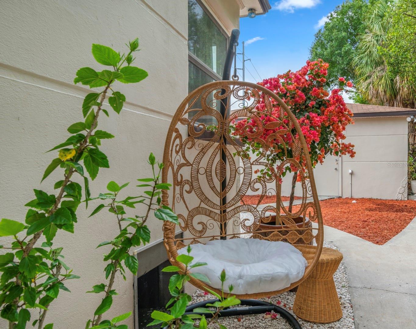 2402 W CYPRESS ST, TAMPA, FL, 33609