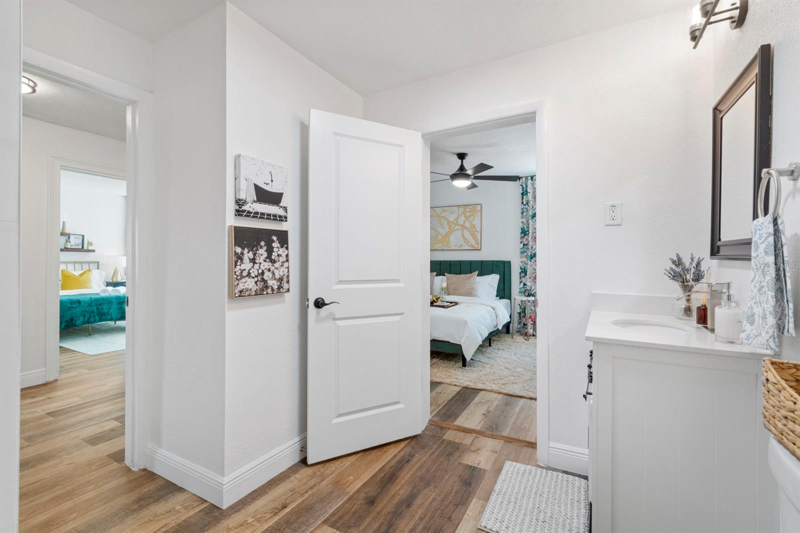 2402 W CYPRESS ST, TAMPA, FL, 33609