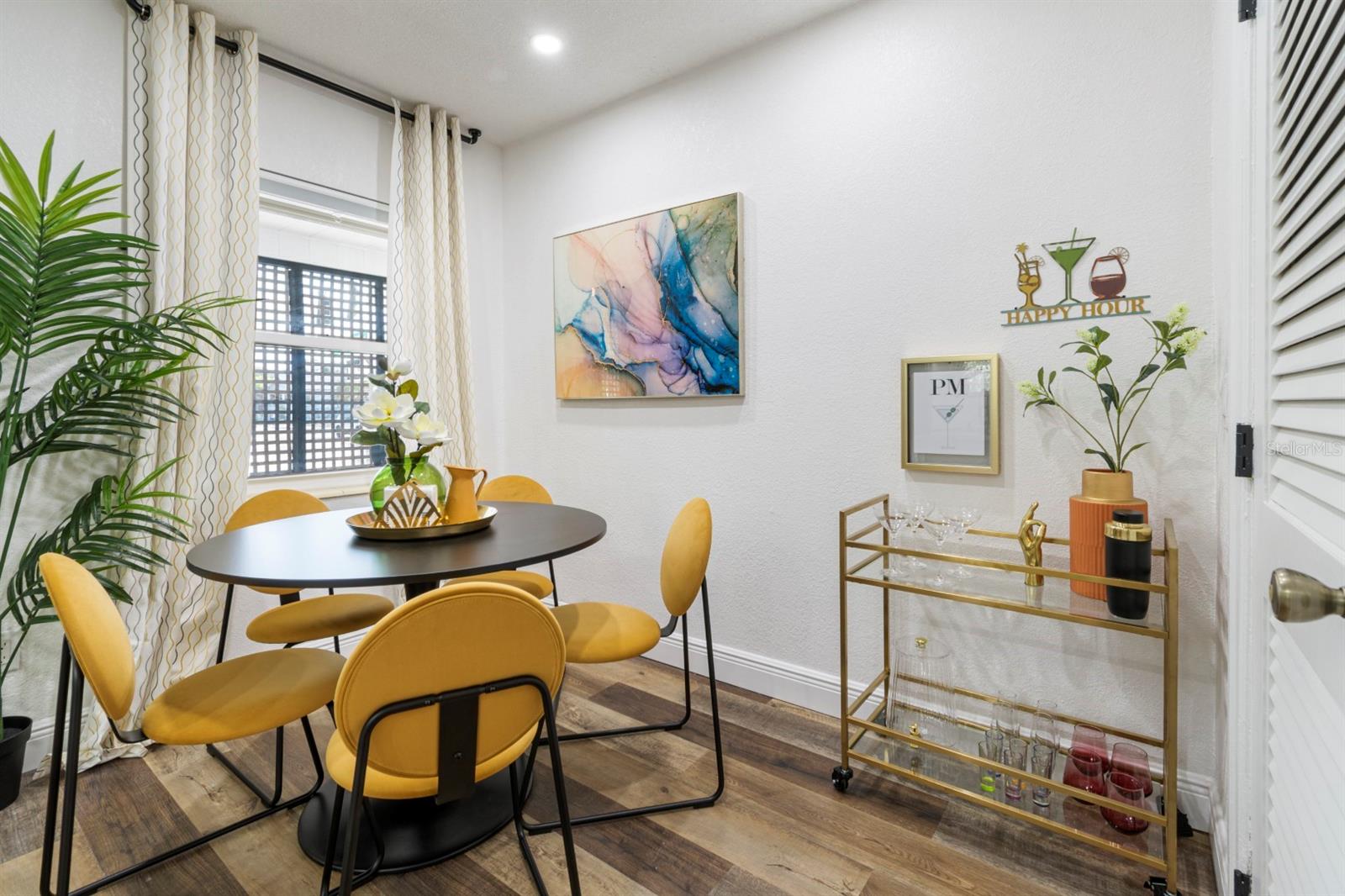 2402 W CYPRESS ST, TAMPA, FL, 33609