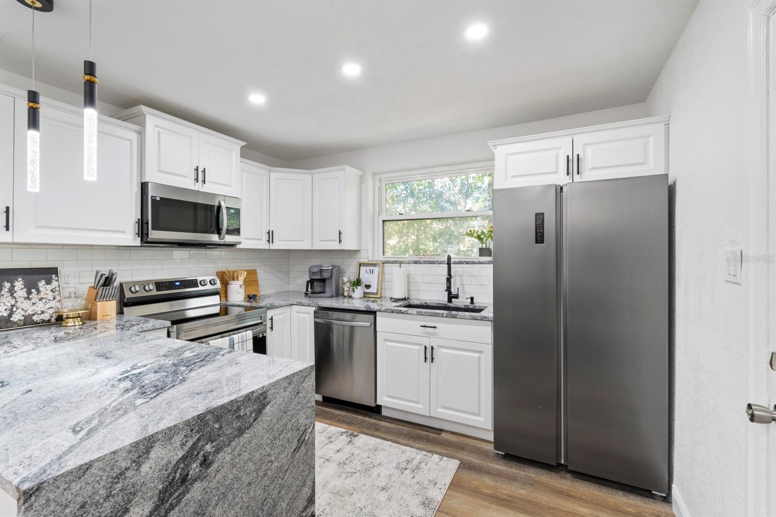 2402 W CYPRESS ST, TAMPA, FL, 33609