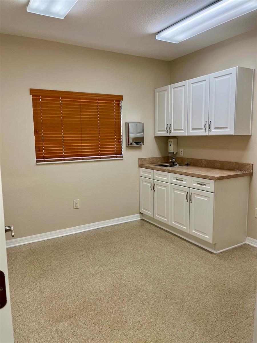 3229 HILLSDALE LN, KISSIMMEE, FL, 34741