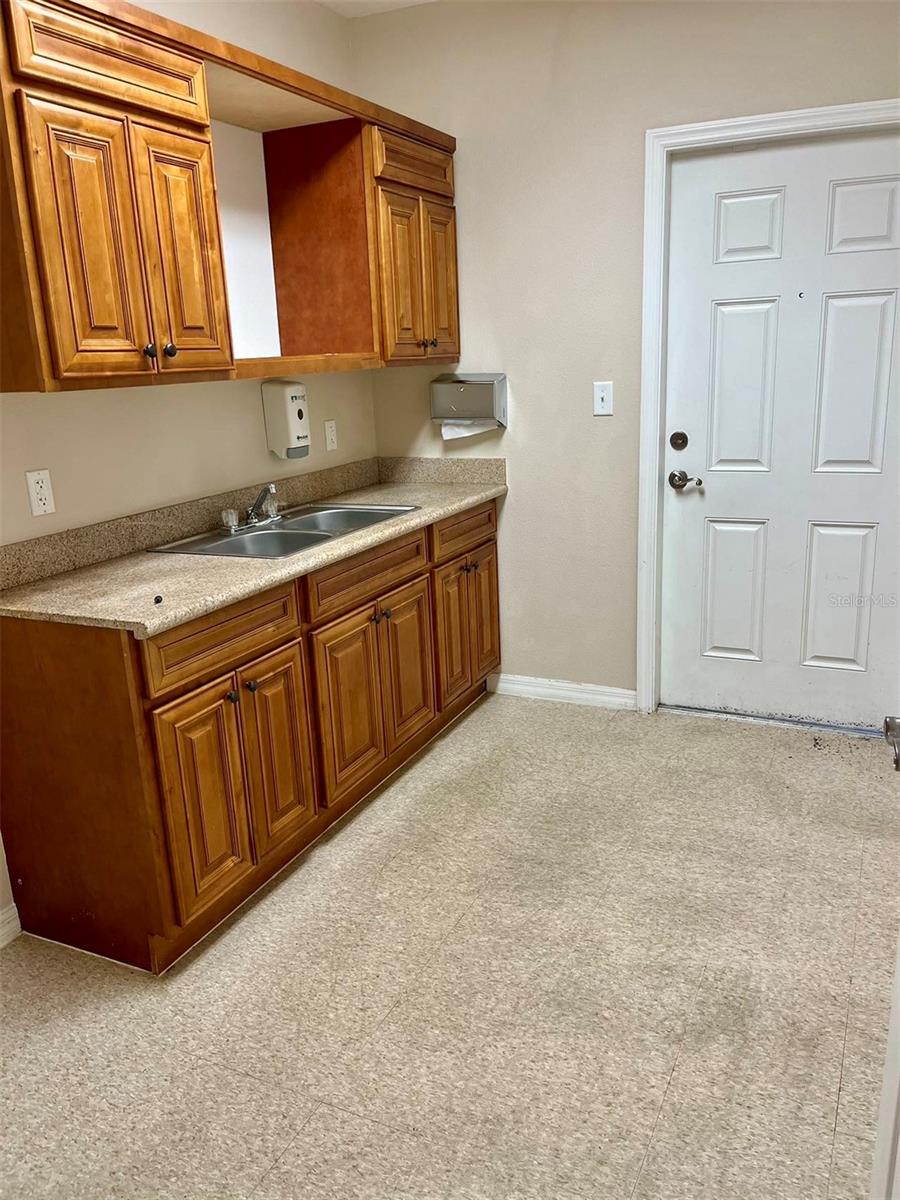 3229 HILLSDALE LN, KISSIMMEE, FL, 34741