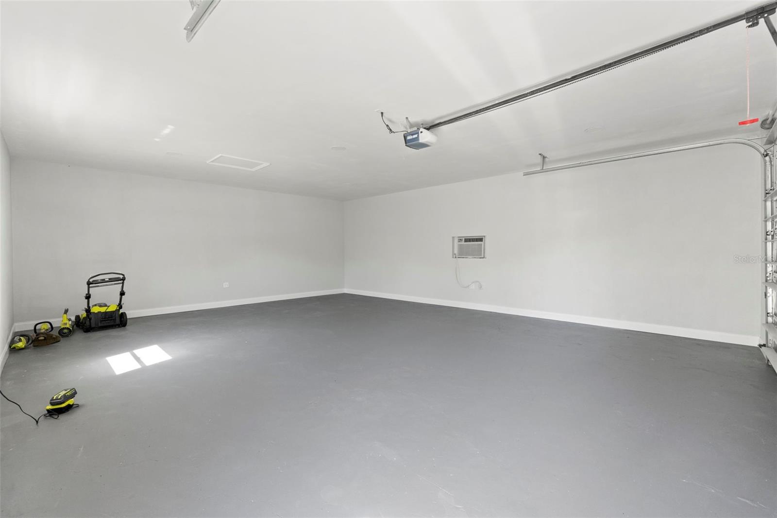 12403 SNOWY EGRET AVE, WEEKI WACHEE, FL, 34614