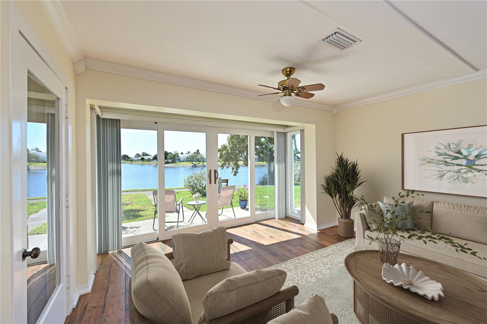 9512 COLONIAL DR, BRADENTON, FL, 34210