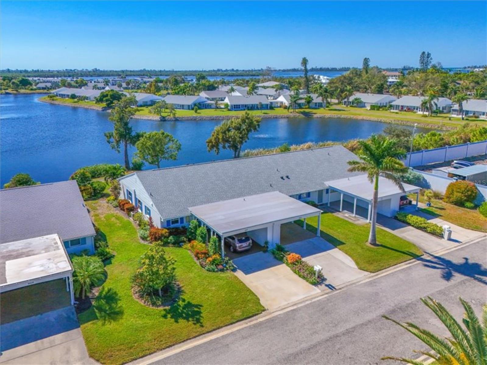 9512 COLONIAL DR, BRADENTON, FL, 34210