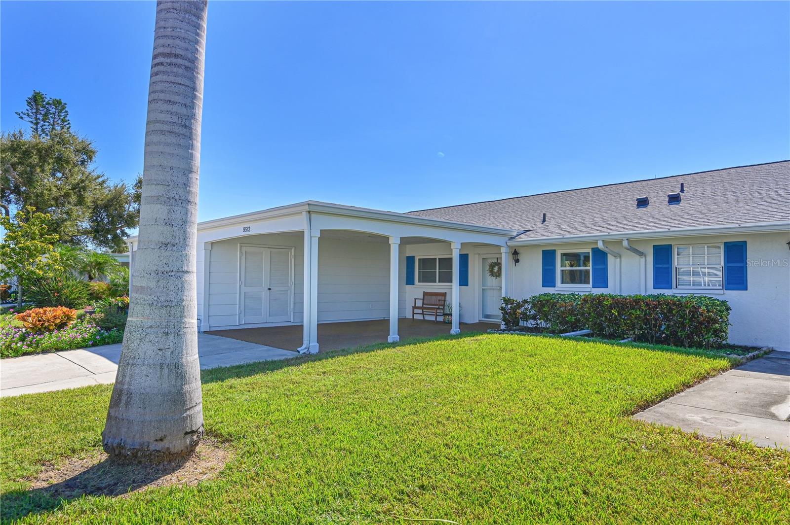 9512 COLONIAL DR, BRADENTON, FL, 34210