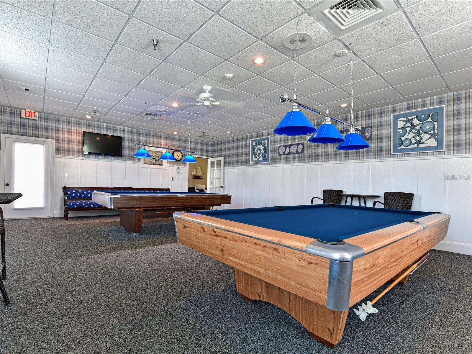 9512 COLONIAL DR, BRADENTON, FL, 34210