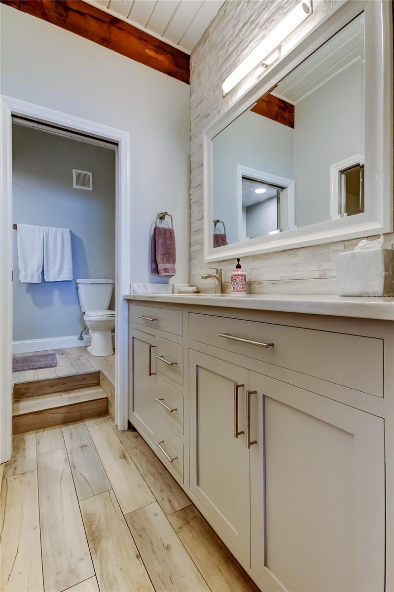 19530 GULF BLVD #5B, INDIAN SHORES, FL, 33785