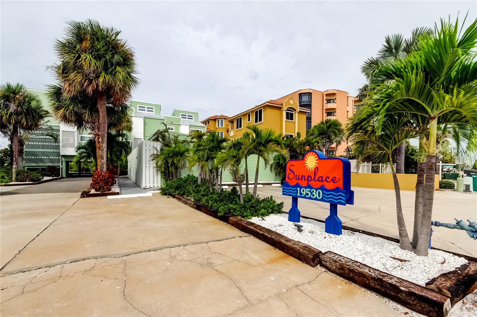 19530 GULF BLVD #5B, INDIAN SHORES, FL, 33785