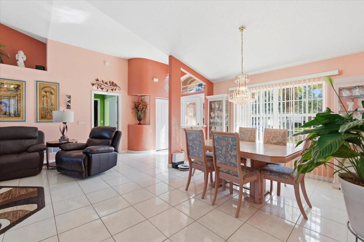 8 WAINMONT PL, PALM COAST, FL, 32164