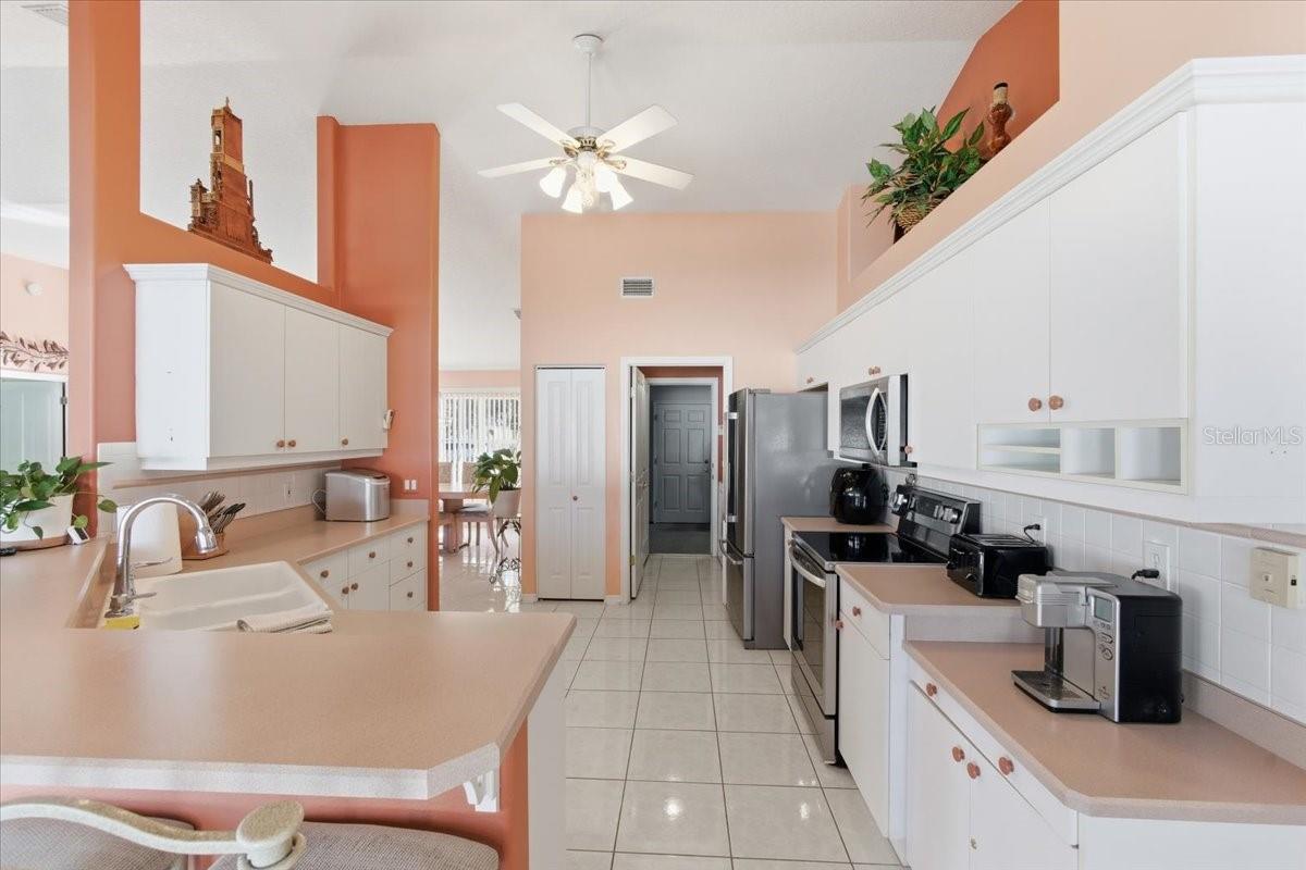 8 WAINMONT PL, PALM COAST, FL, 32164