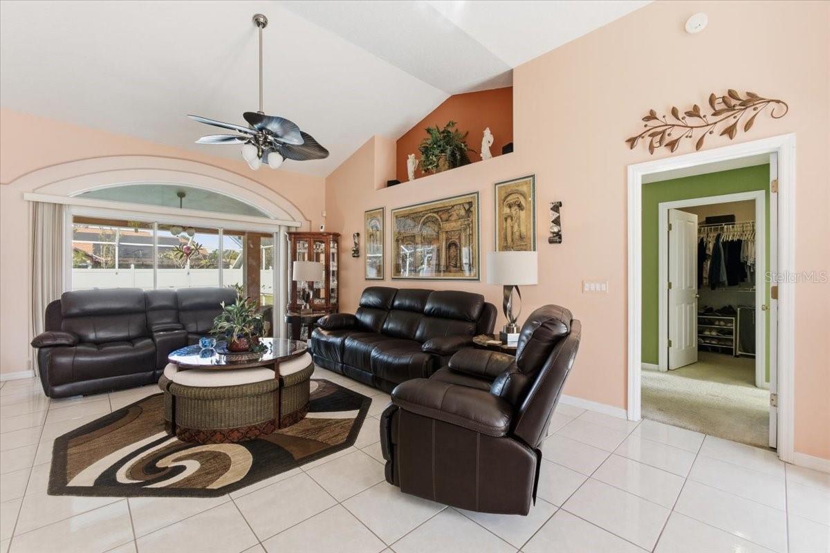 8 WAINMONT PL, PALM COAST, FL, 32164